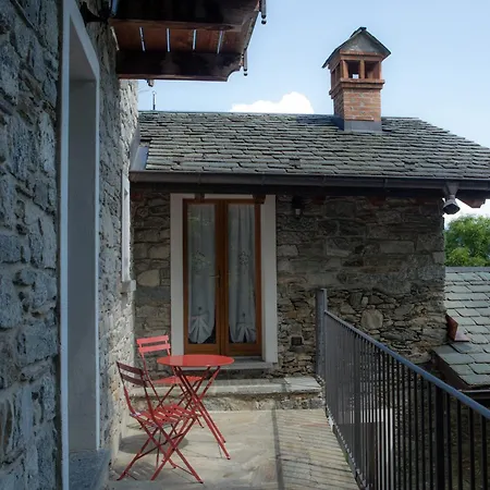 Country house La Fonte Di Mariella Gravedona