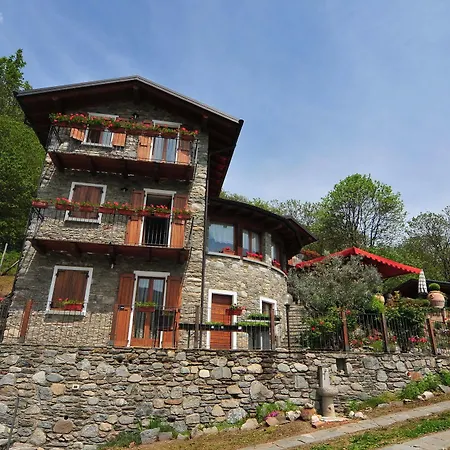 La Fonte Di Mariella Country house Gravedona